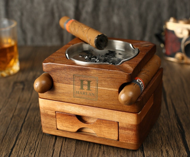 Personalized Leather Cigar Case with Cutter, Father's Day Gift